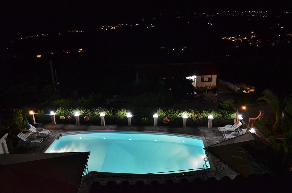 Aparthotel Nostos Mousata Esterno foto