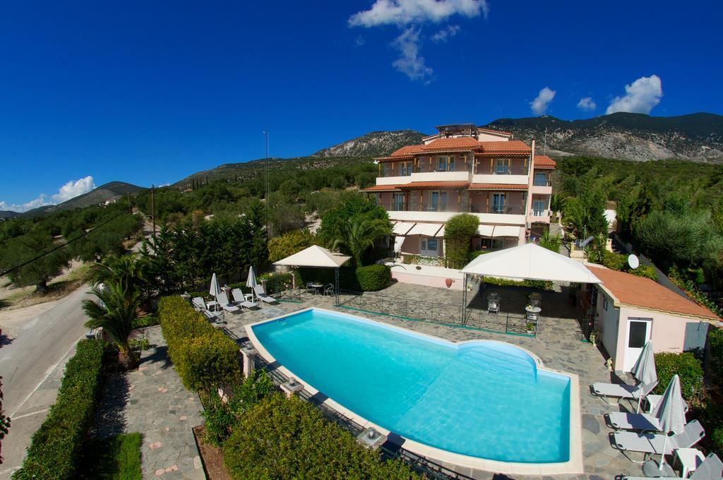 Aparthotel Nostos Mousata Esterno foto